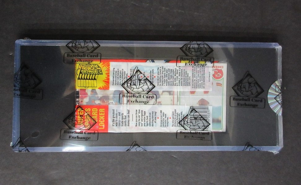 1982 Topps Football Unopened Grocery Rack Pack (BBCE) (L. Taylor Back)