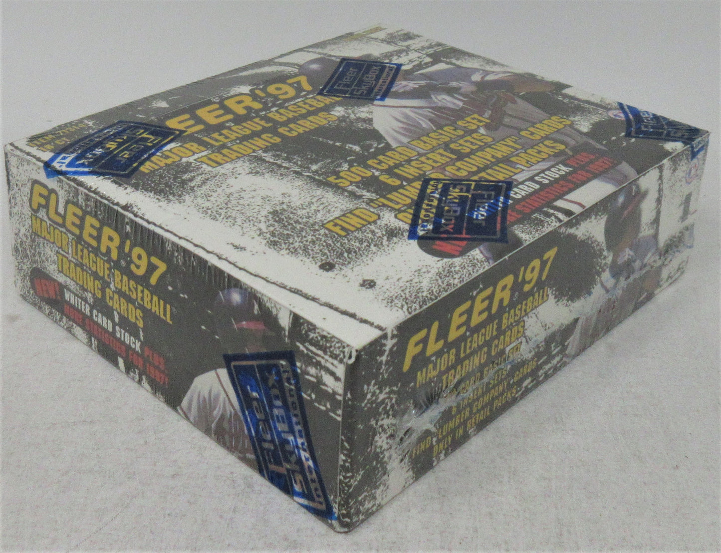 1997 Fleer Baseball Series 1 Box (Retail) (18/10)