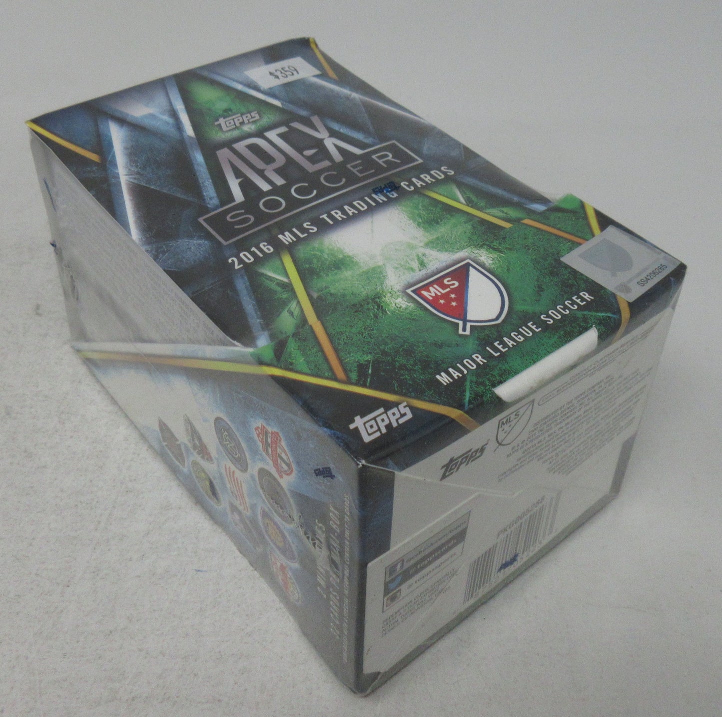 2016 Topps Apex MLS Soccer Box (Hobby) (2/32)