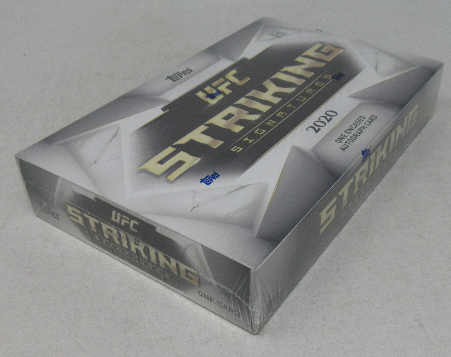 2020 Topps UFC Ultimate Fighting Championship Striking Signatures Box (Hobby)