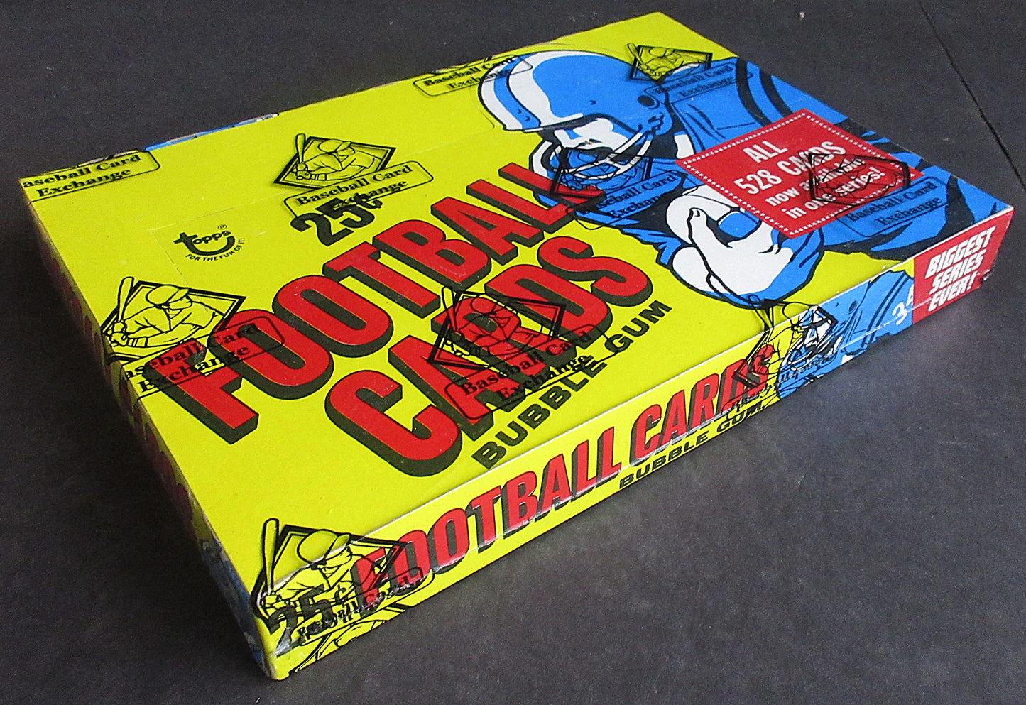 1976 Topps Football Unopened Cello Box (BBCE) (X1905)