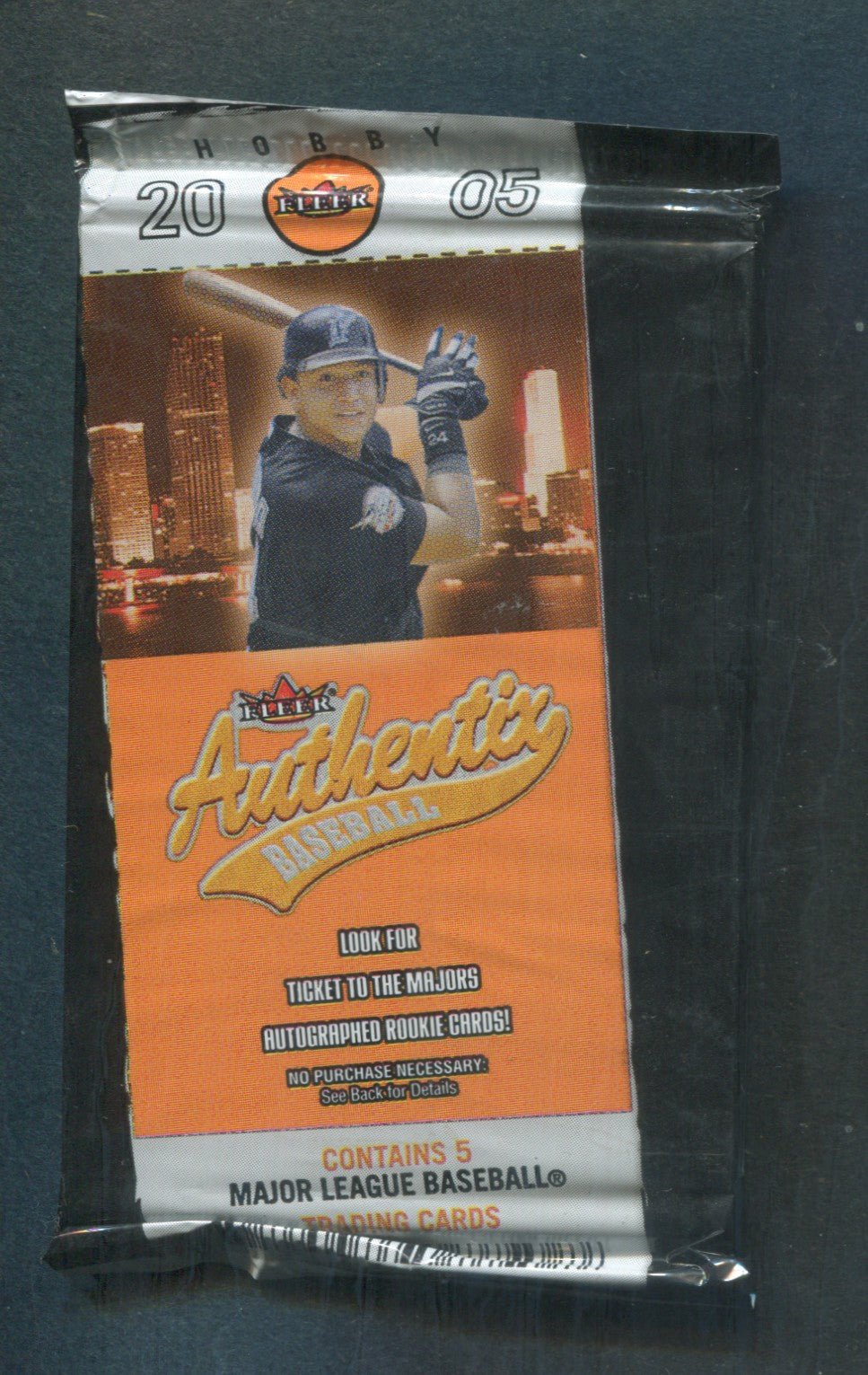 2005 Fleer Authentix Baseball Unopened Pack (Hobby) (5)