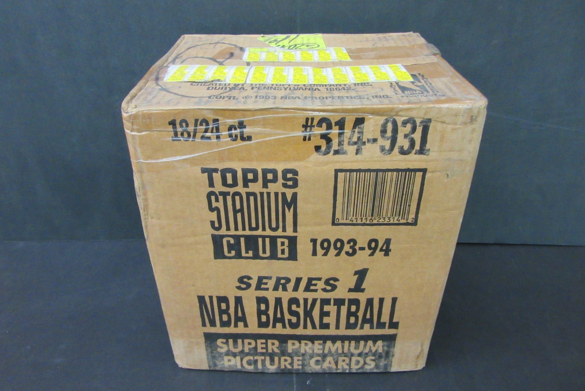 1993/94 Topps Stadium Club Basketball Series 1 Case (18 Box)