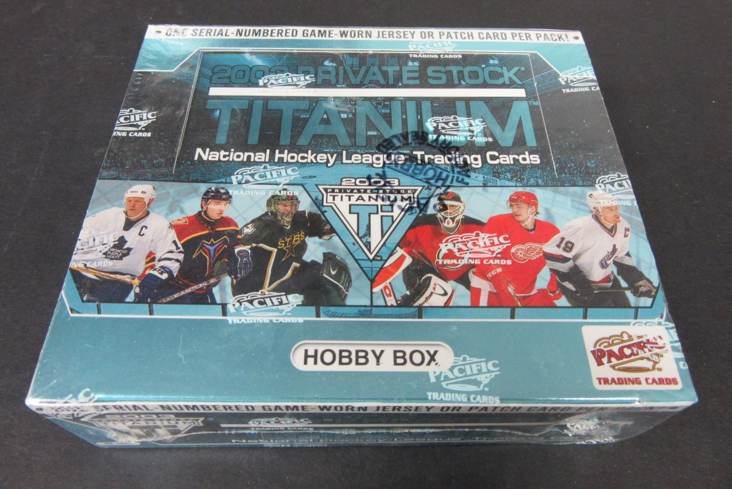 2002/03 Pacific Private Stock Titanium Hockey Box (Hobby) (8/8)