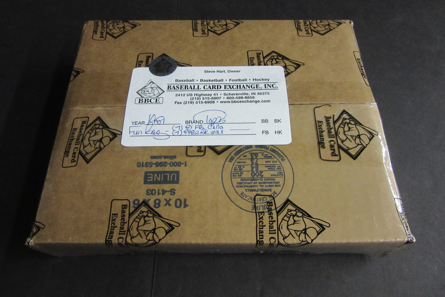 1981 Topps Fun Bag w/ Basketball Wax Football Cello (BBCE)