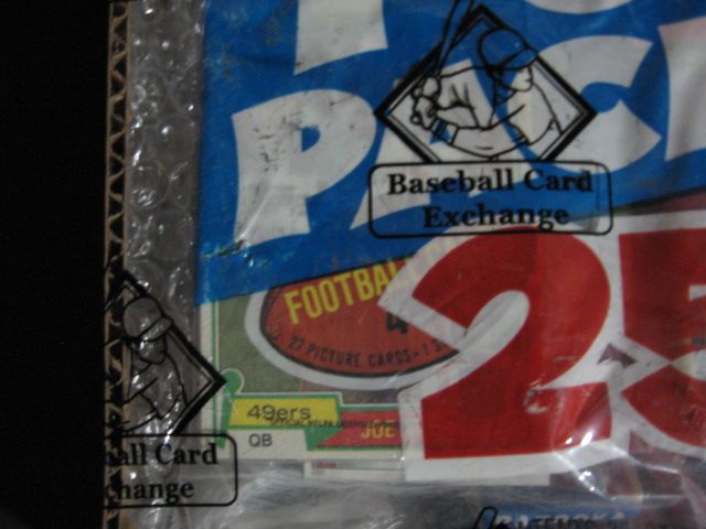 1981 Topps Fun Bag w/ Football Cello w/ Montana Top
