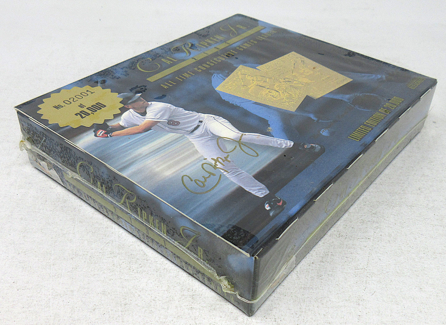 1995 Bleachers 23K Gold Cal Ripken Jr Baseball Box (1)