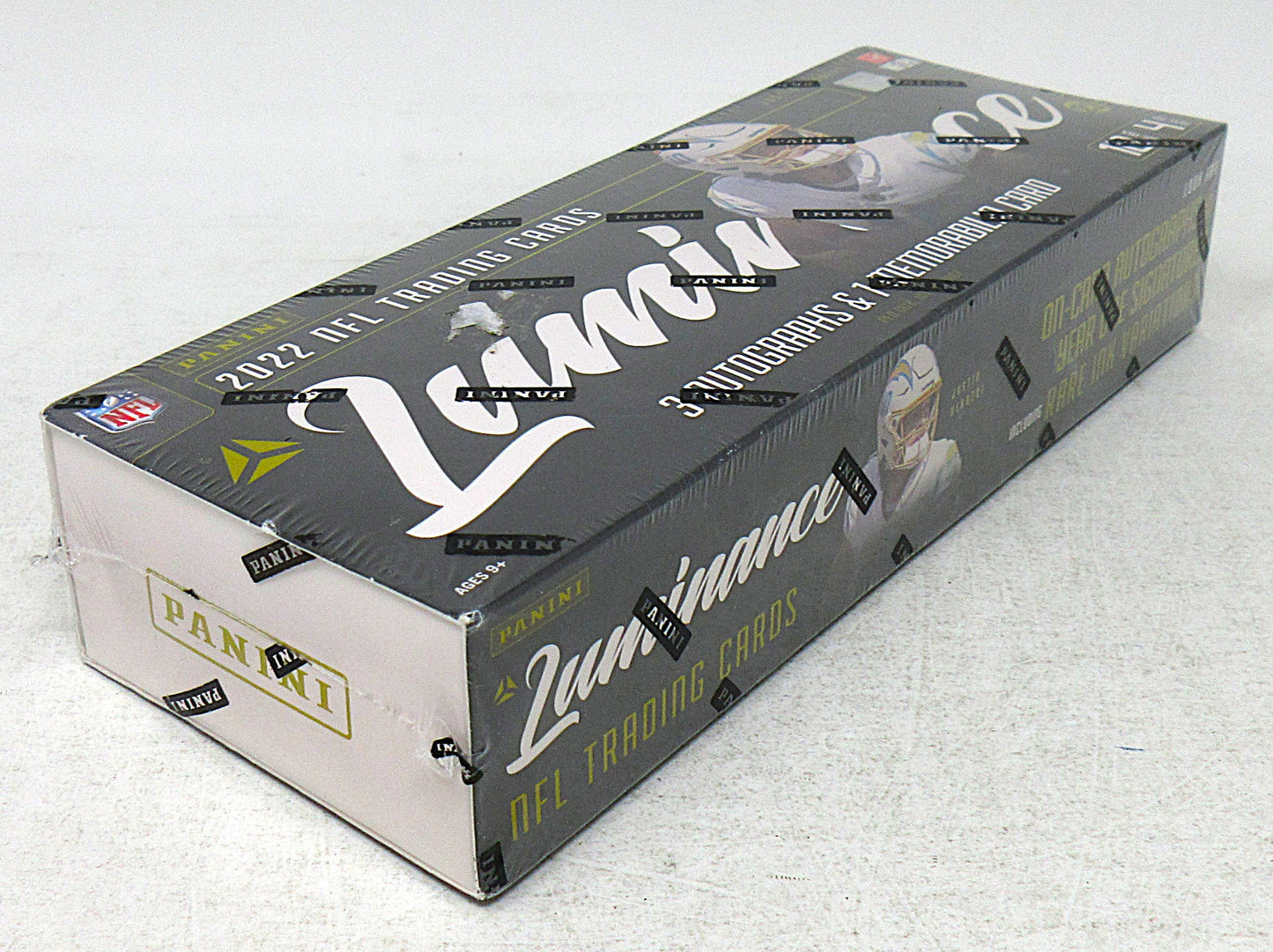 2022 Panini Luminance Football Box (Hobby) (4/10)