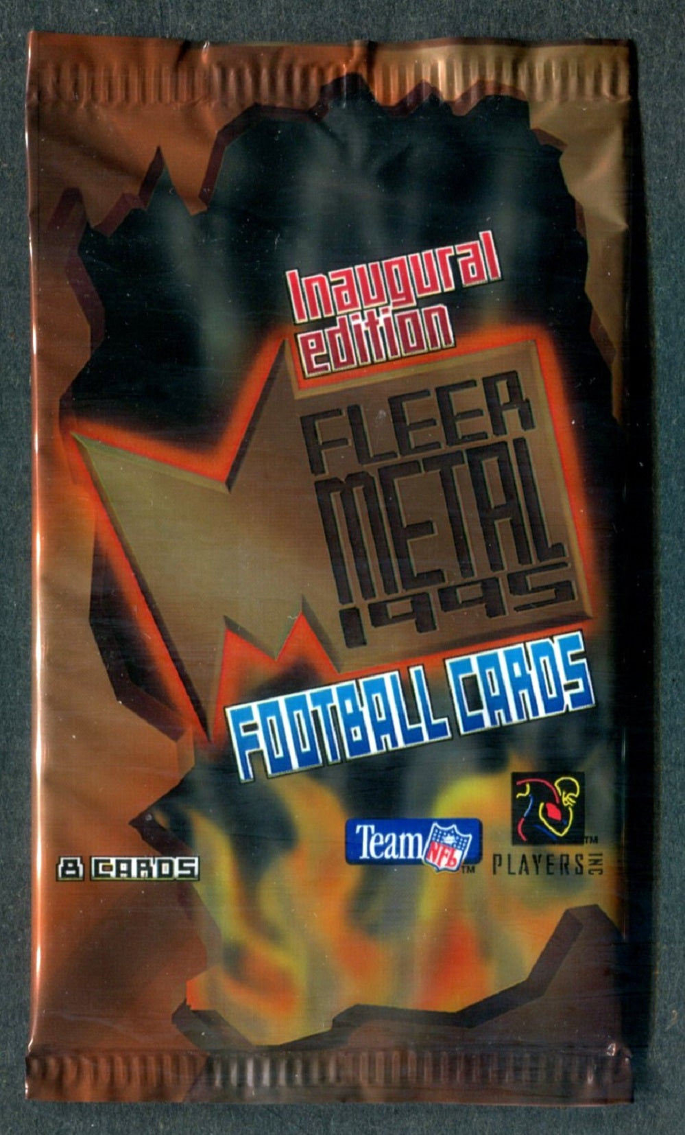 1995 Fleer Metal Football Unopened Pack (8)