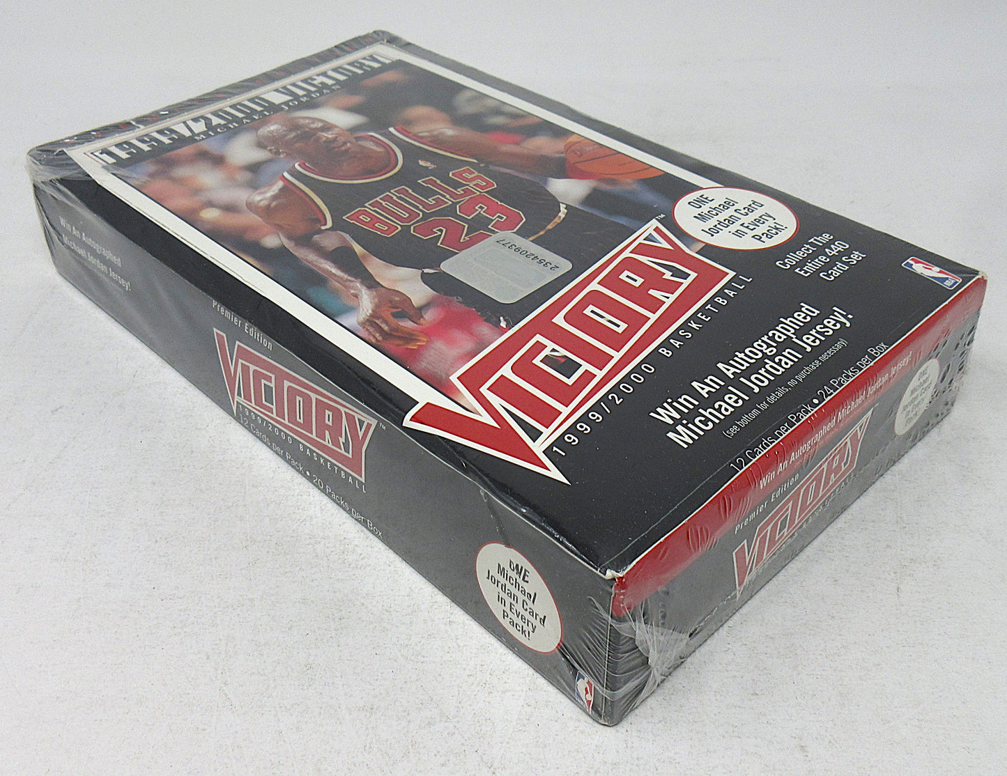 1999/00 Upper Deck Victory Basketball Box (24/12)