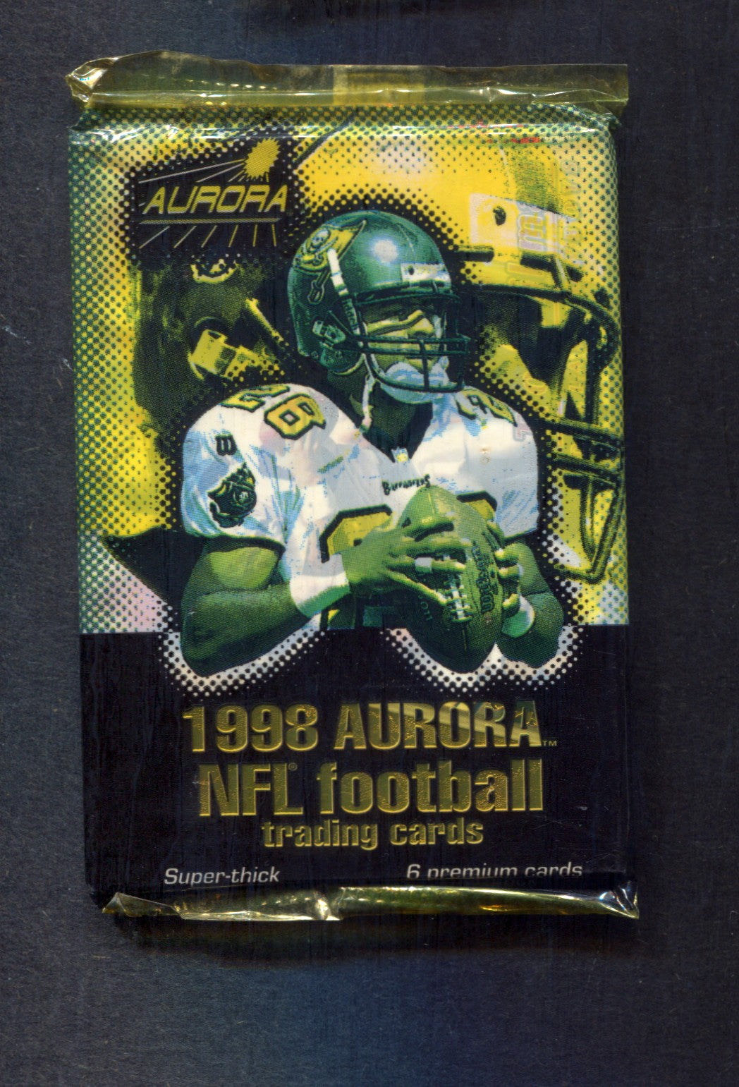 1997 Pacific Aurora Football Unopened Pack (6)