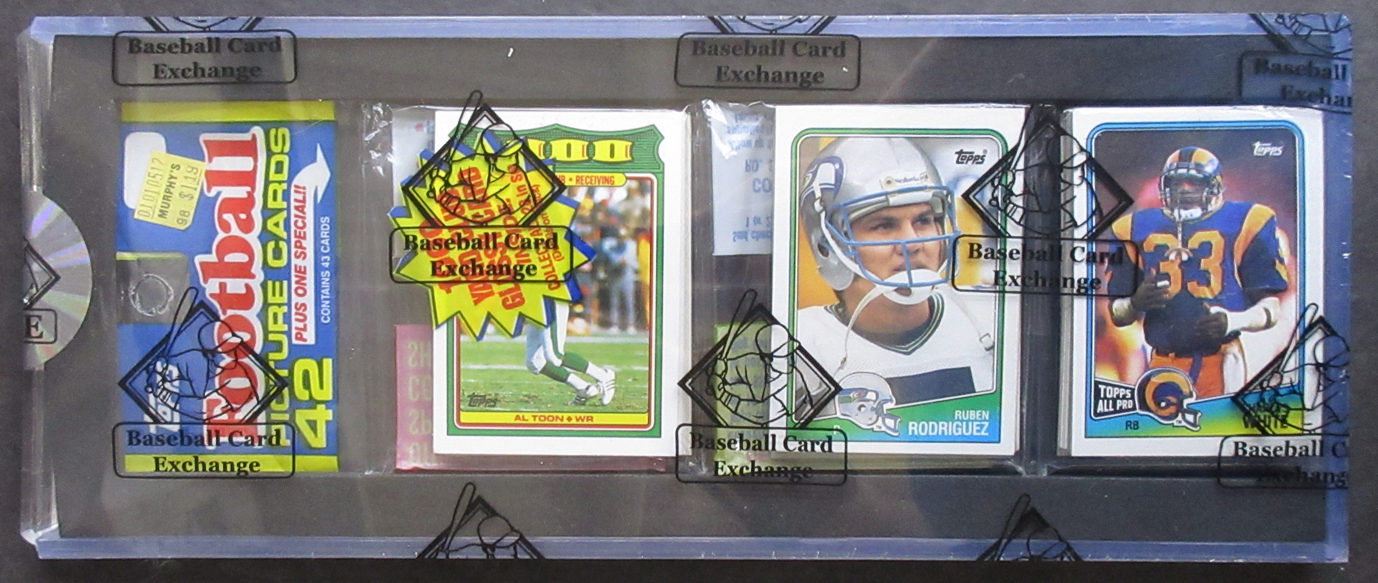 1988 Topps Football Unopened Rack Pack (BBCE) (Bo Jackson Back) (26113)