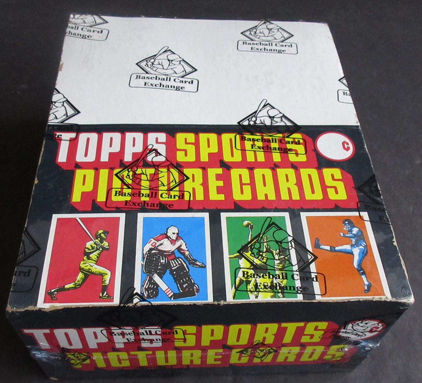 1984 Topps Football Unopened Rack Box (BBCE) (Elway RC Back) (A16894)