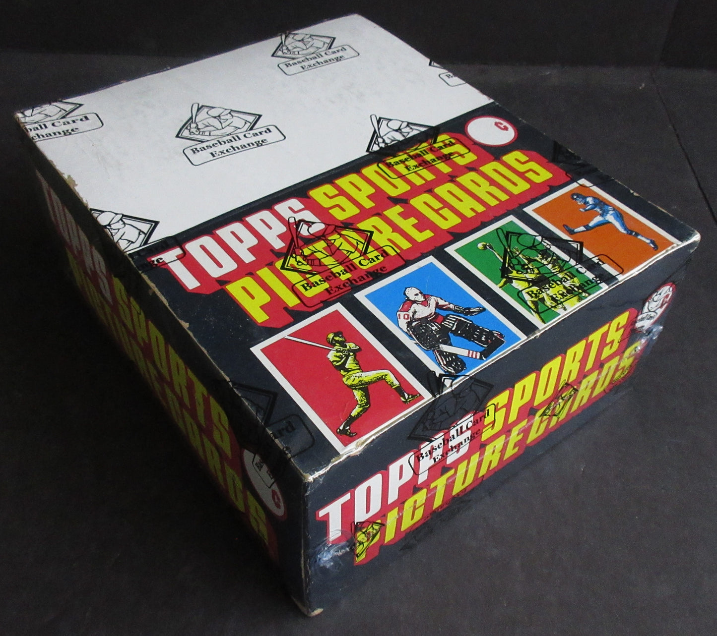 1984 Topps Football Unopened Rack Box (BBCE) (Elway RC Back) (A16894)