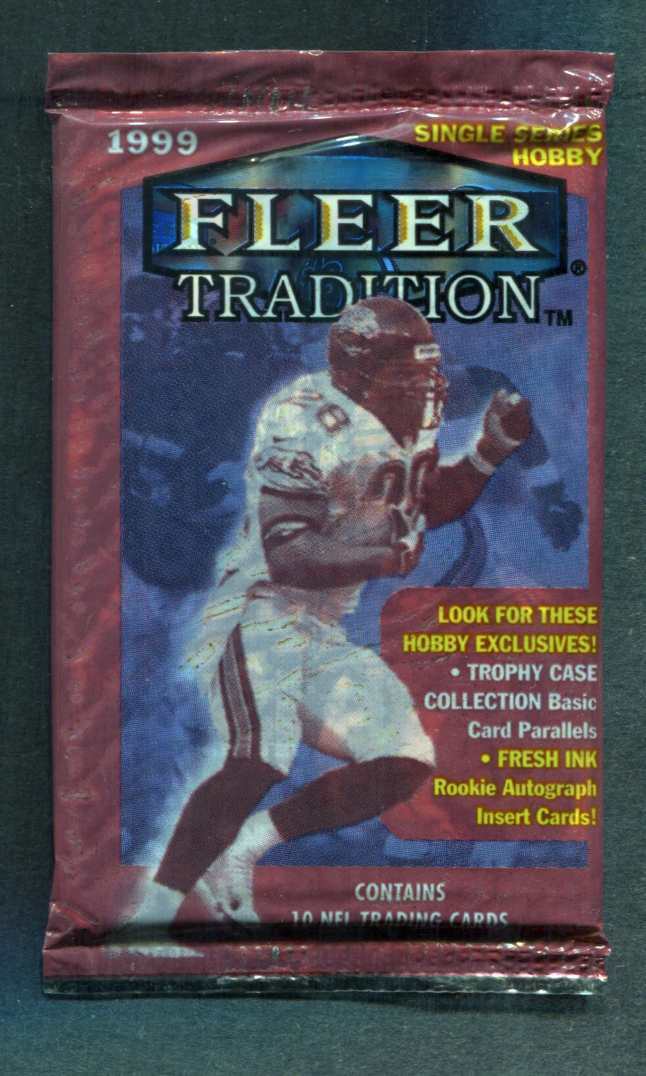1999 Fleer Tradition Football Unopened Pack (Hobby) (10)