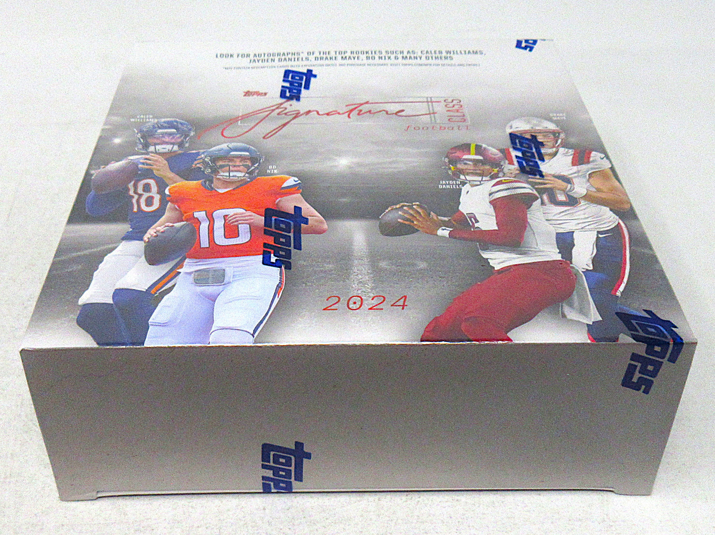 2024 Topps Signature Class Football Mega Box (10/8)