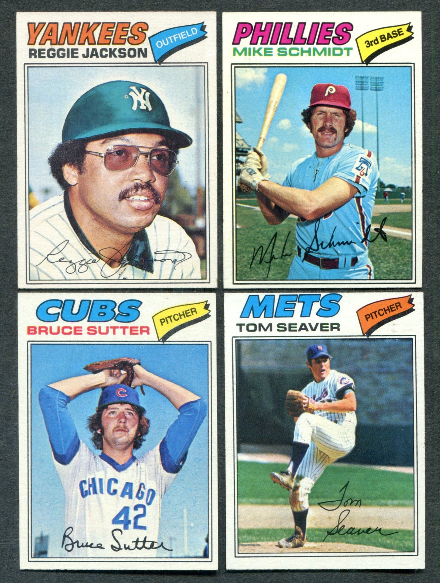1977 Topps Baseball Complete Set EX NM (660) (26-023))