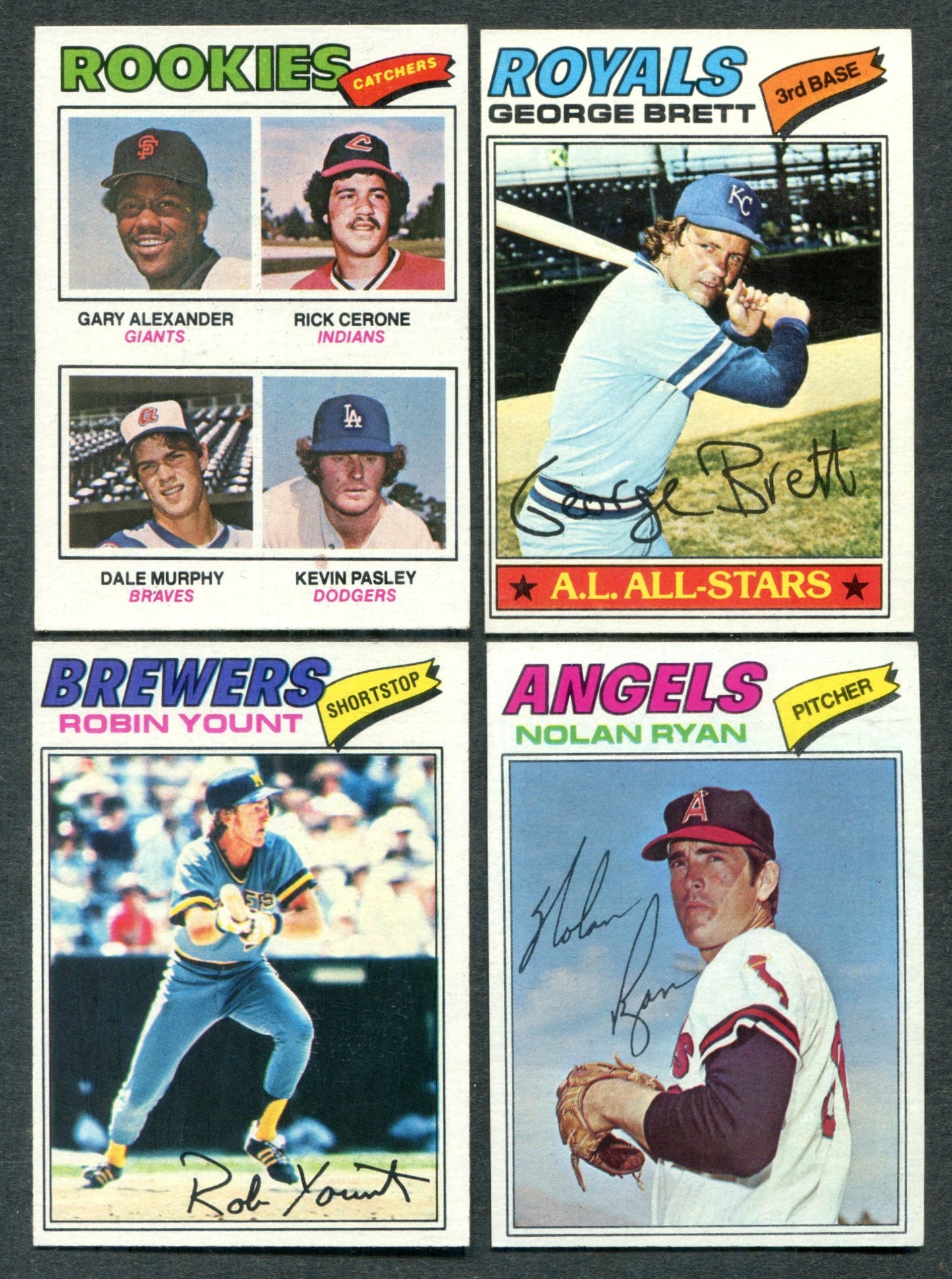 1977 Topps Baseball Complete Set EX NM (660) (26-023))