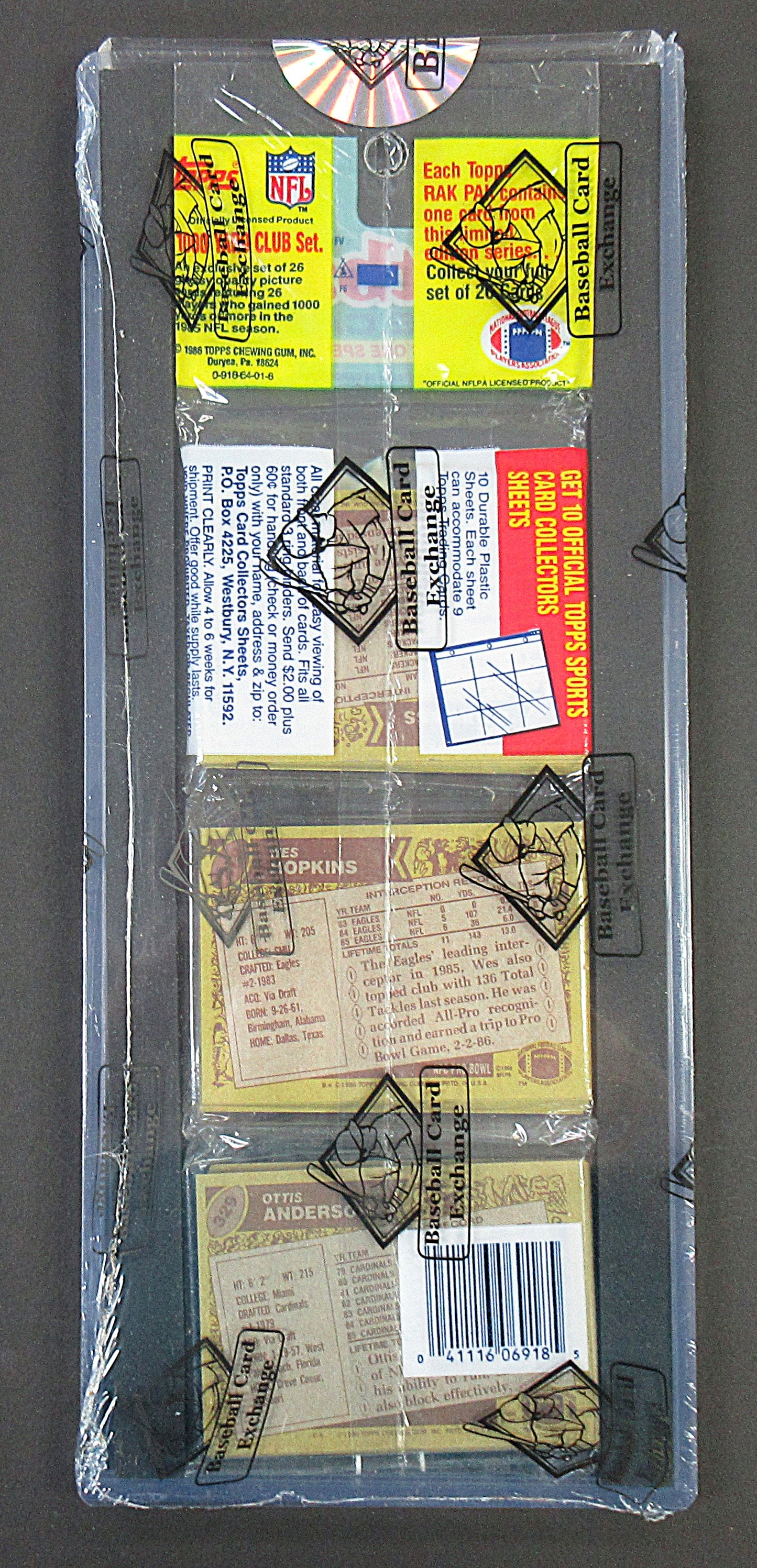 1986 Topps Football Unopened Rack Pack (Joe Montana Top) (BBCE) (27787)