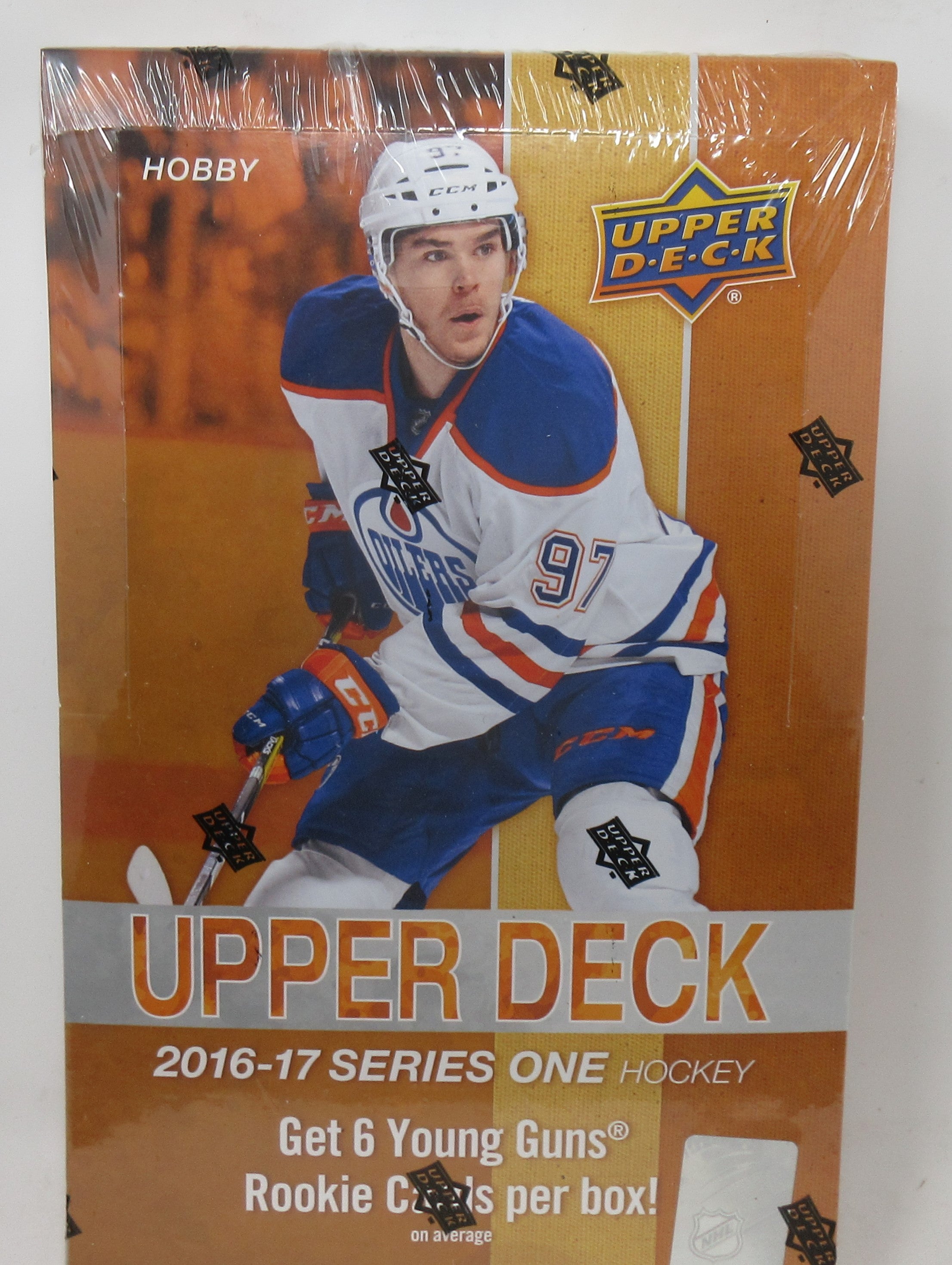 2016/17 Upper Deck Hockey Series 1 Box (Hobby) (24/8)
