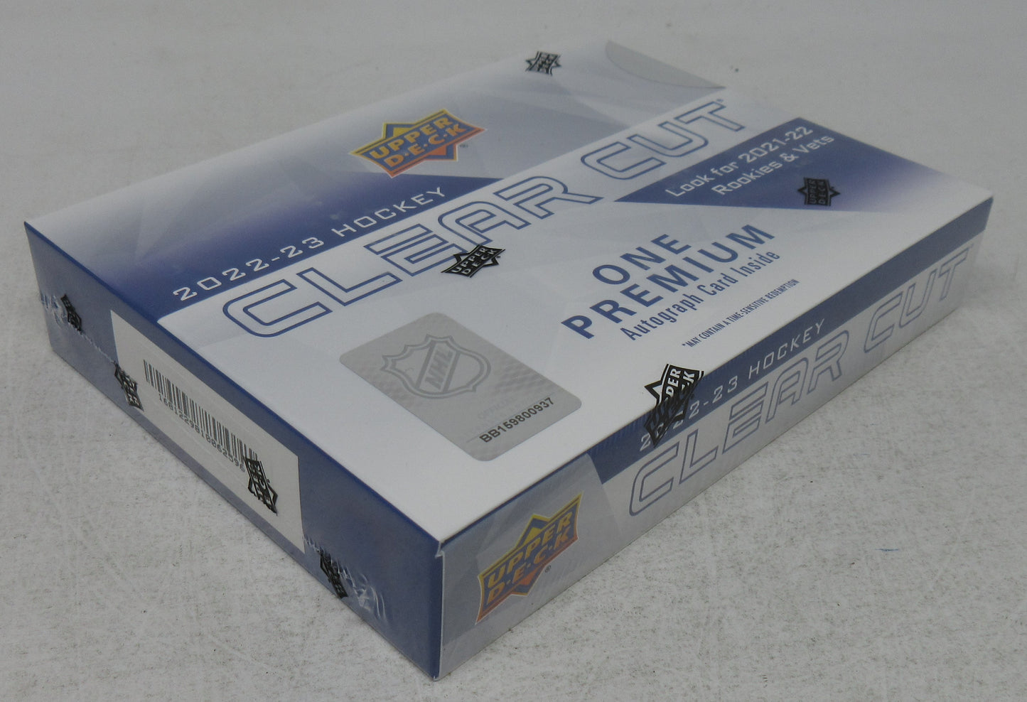 2022/23 Upper Deck Clear Cut Hockey Box (Hobby) (1)