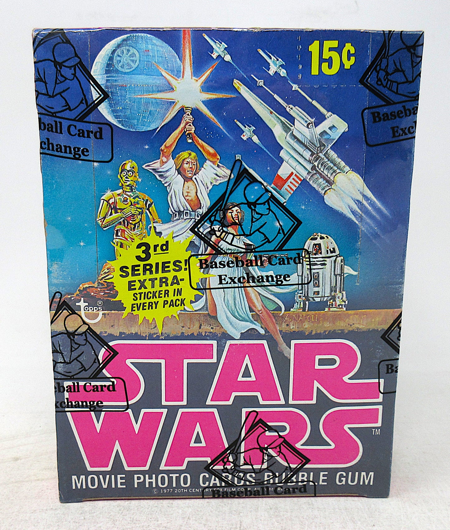 1977 Topps Star Wars Unopened Series 3 Wax Box (BBCE) (A18596)