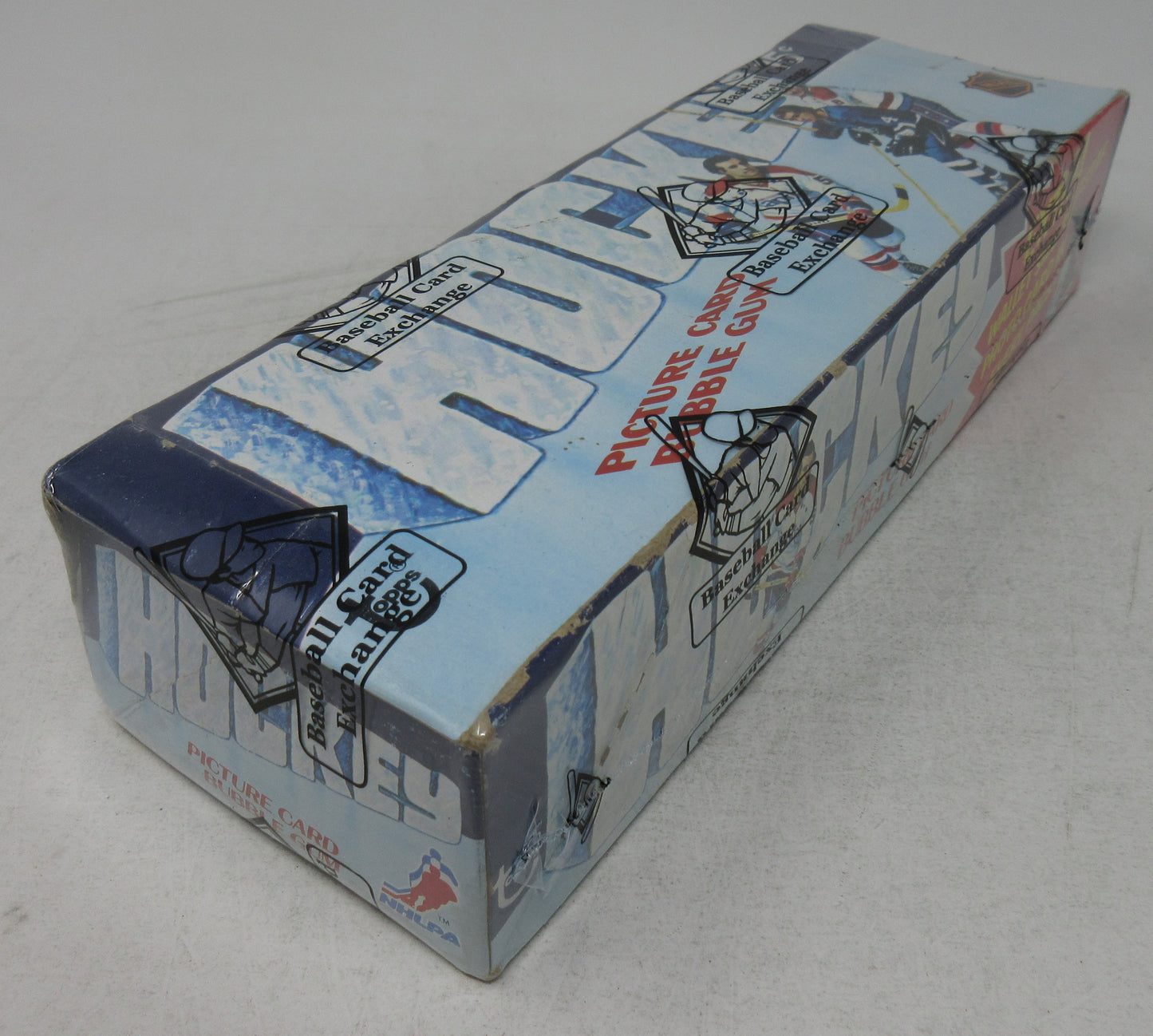 1976/77 Topps Hockey Unopened Wax Box (BBCE) (A18451)