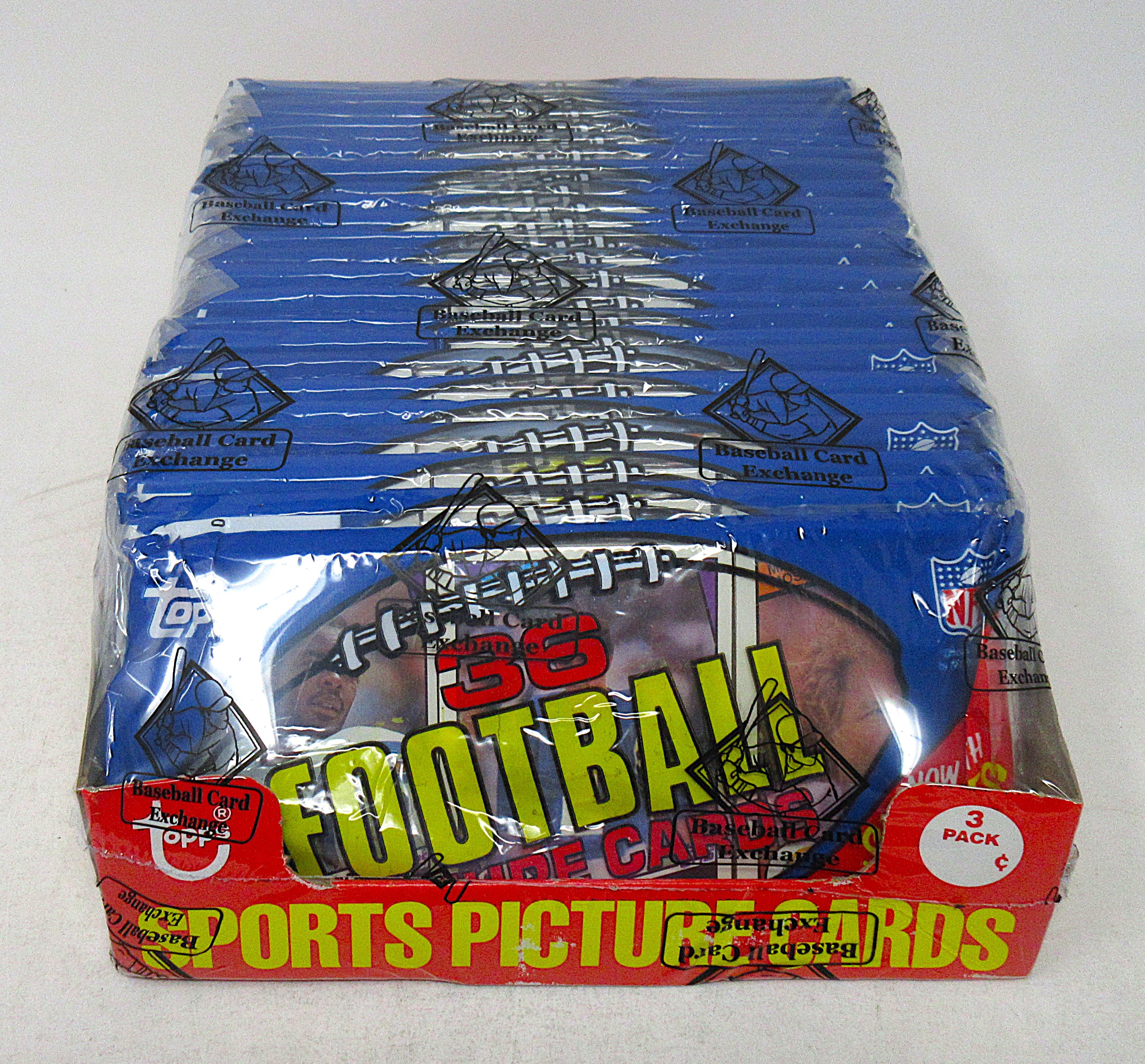 1984 Topps Football Unopened Grocery Rack Pack Box (BBCE) (A19213)