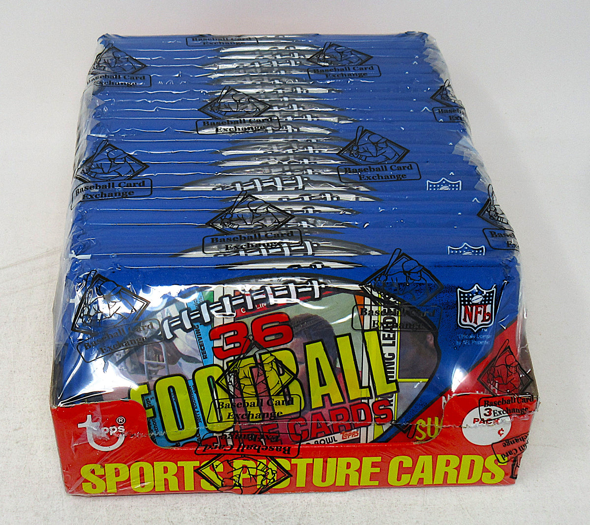 1984 Topps Football Unopened Grocery Rack Pack Box (BBCE) (A19212)