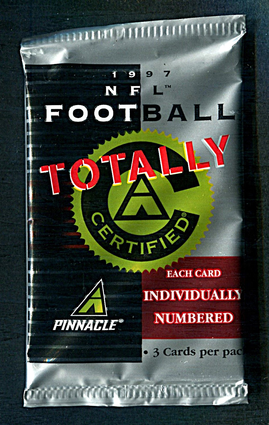 1997 Pinnacle Totally Certified Football Unopened Pack (3)