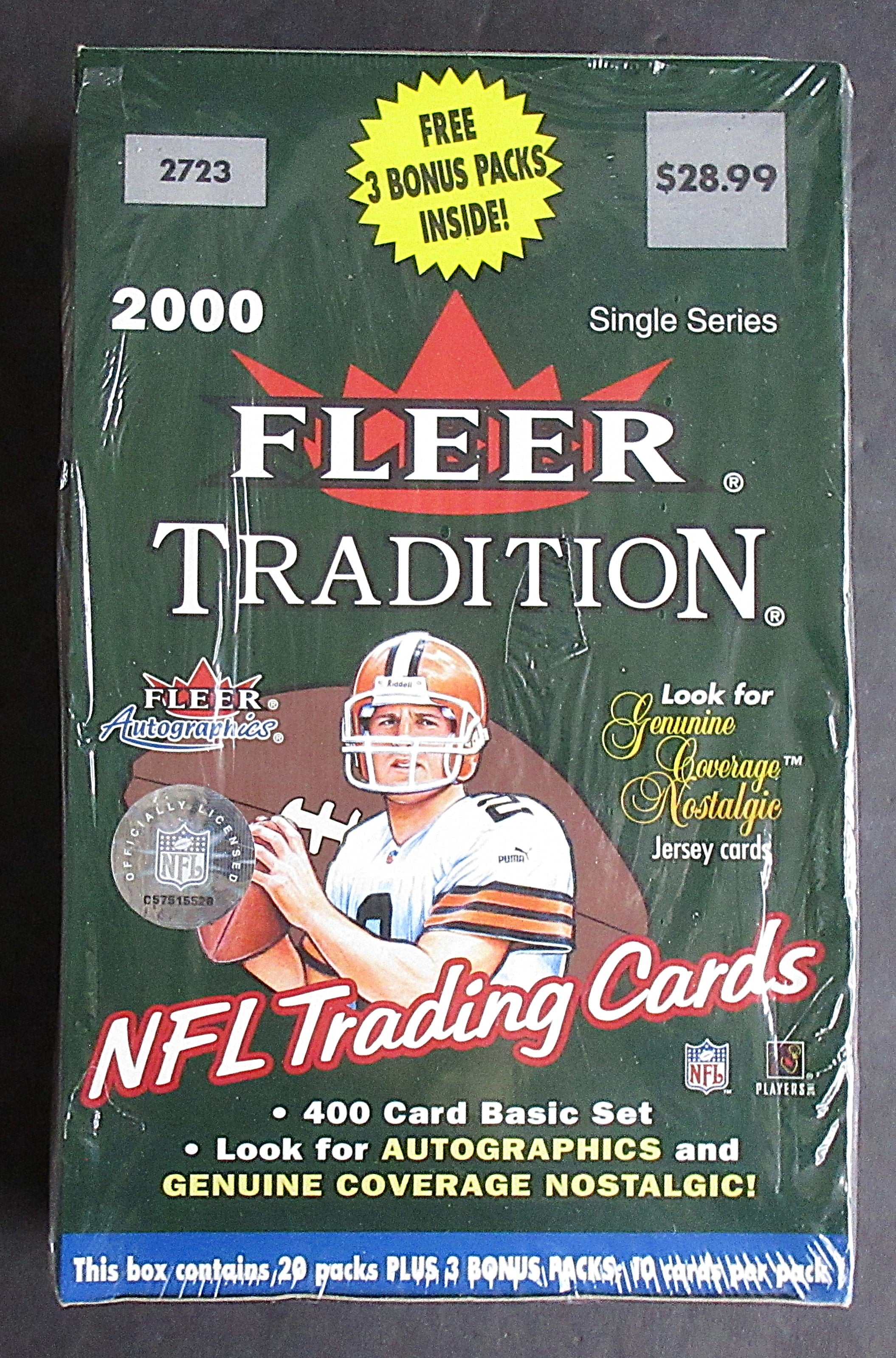 2000 Fleer Tradition Football Unopened Blaster Box (23/10)