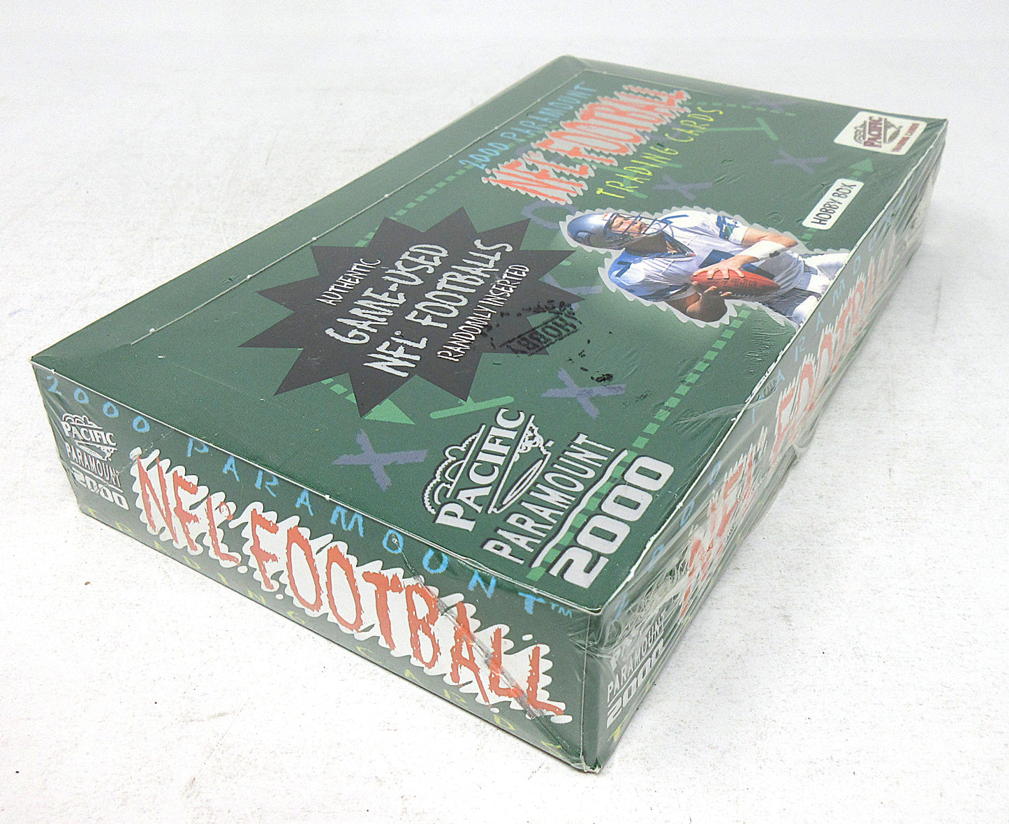 2000 Pacific Paramount Football Box (Hobby) (36/6)