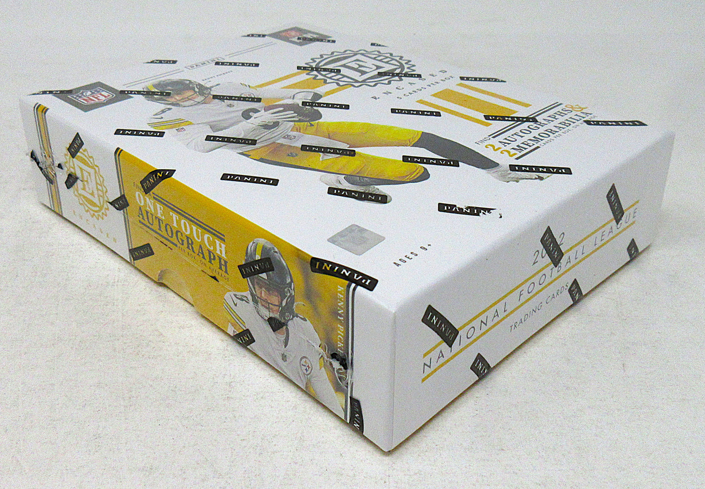 2022 Panini Encased Football Box (Hobby) (5)