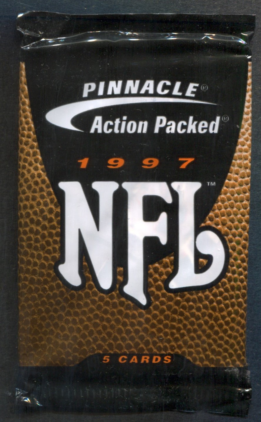 1997 Pinnacle Action Packed Football Unopened Pack (5)