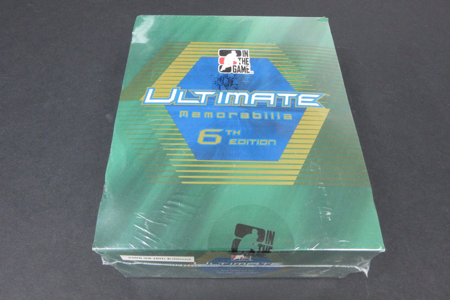 2005/06 ITG In The Game Ultimate Memorabilia 6th Edition Hockey Box