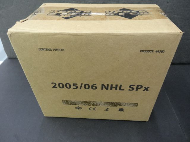 2005/06 Upper Deck SPX Hockey Case (Hobby) (14 Box)