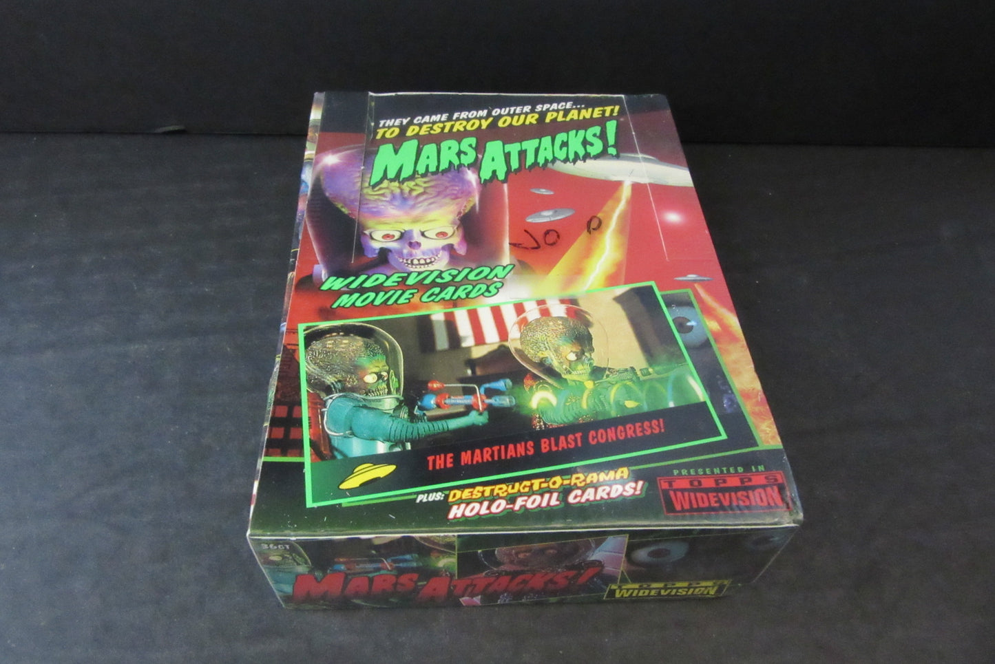 1996 Topps Widevision Mars Attacks Box