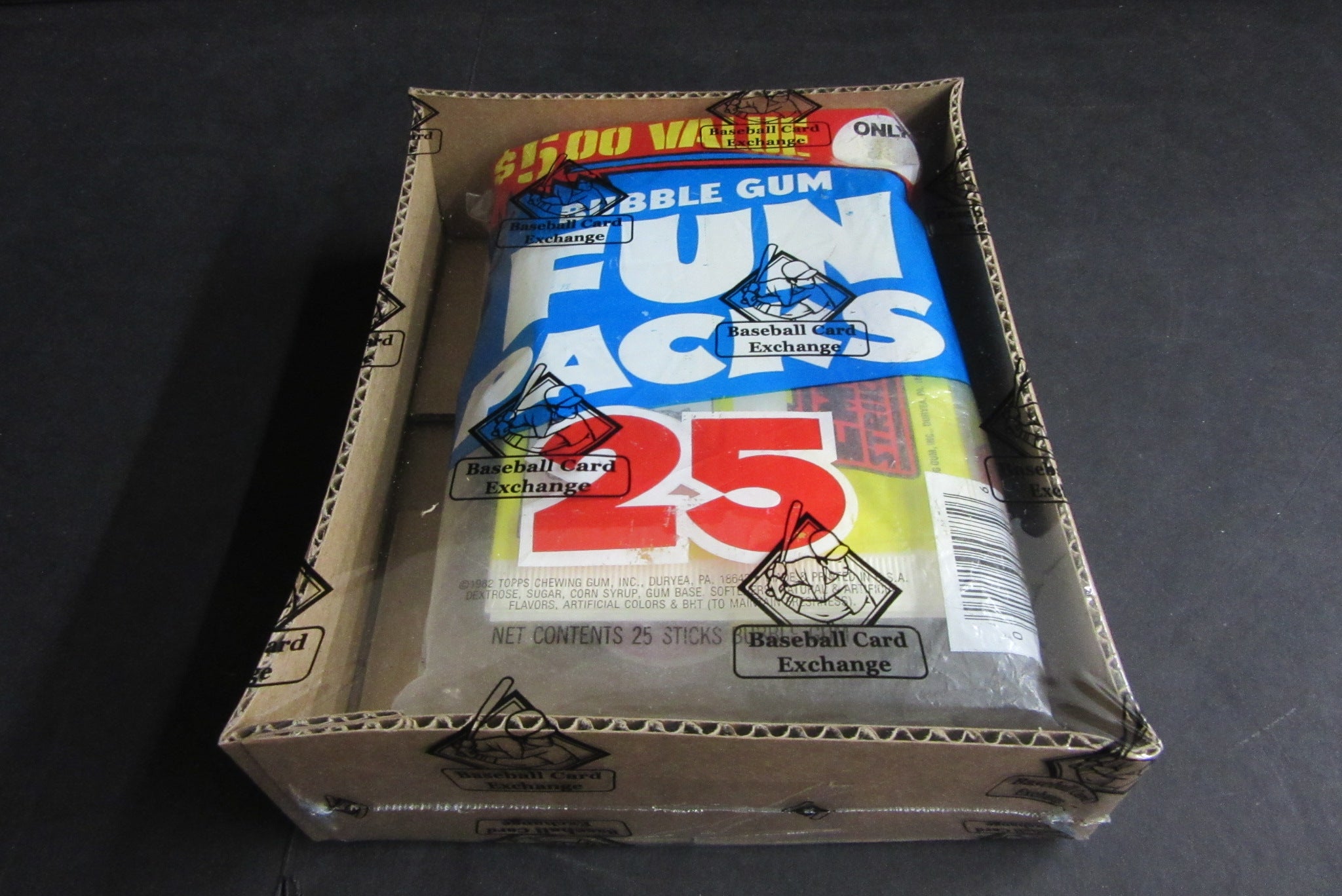 1981 Topps Fun Bag w/ Football Hockey Non-Sport (BBCE)