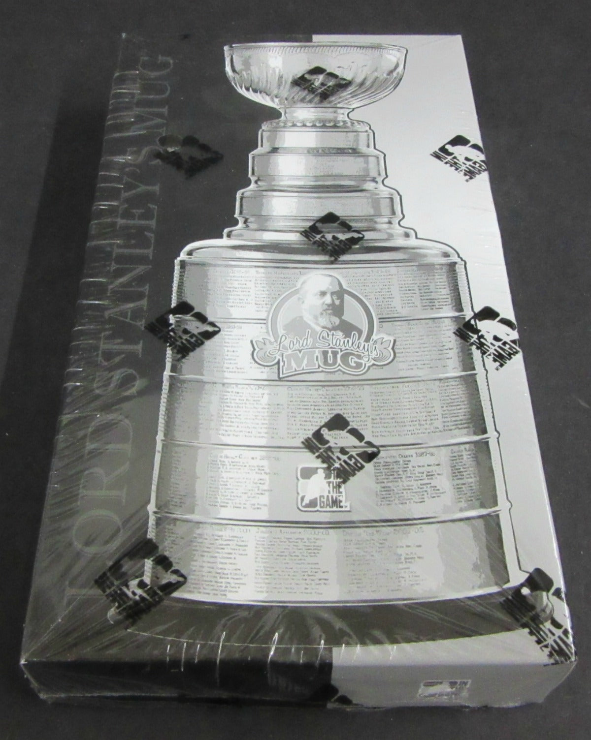 2013/14 ITG In The Game Lord Stanley's Mug Hockey Box