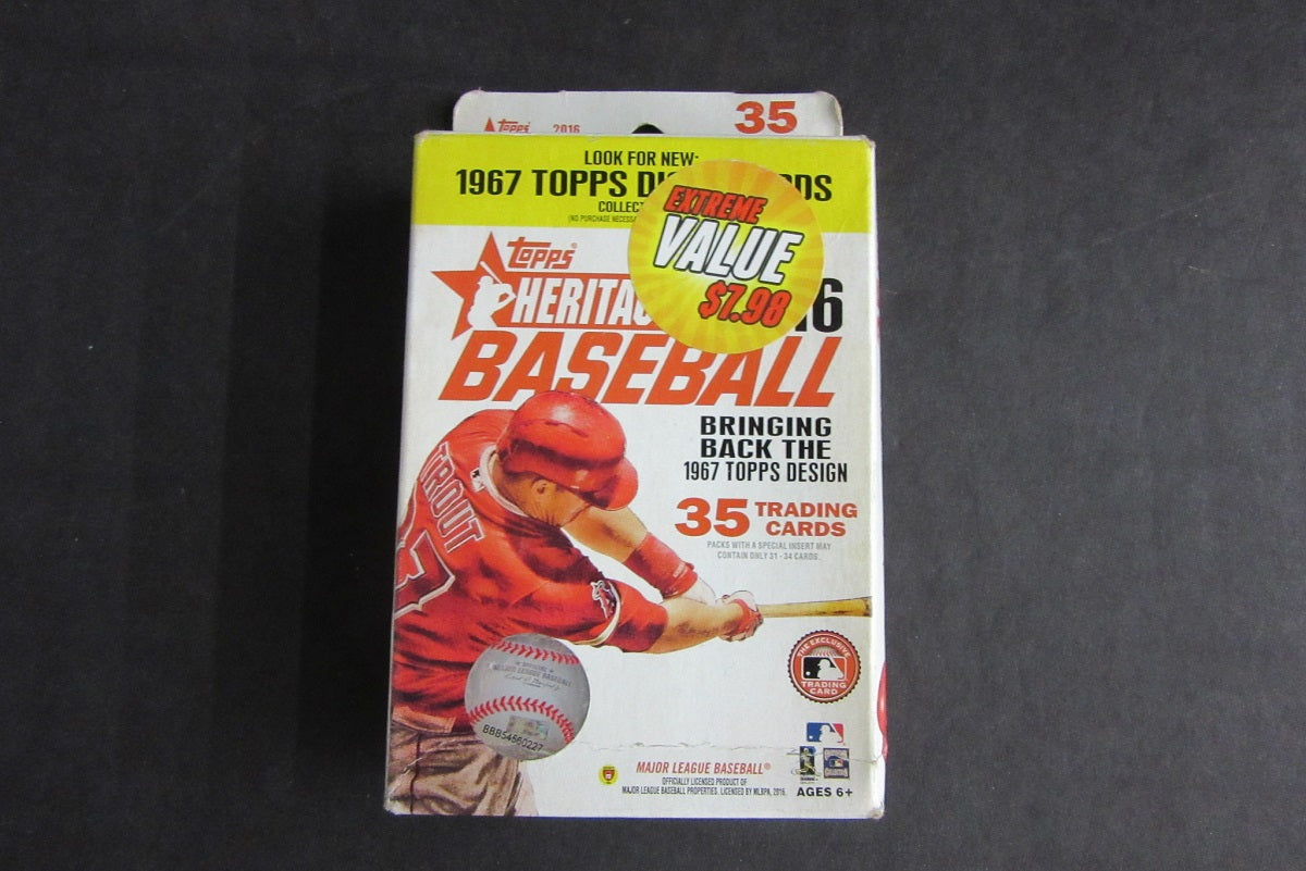 2016 Topps Heritage Baseball Hanger Box (35 Cards)