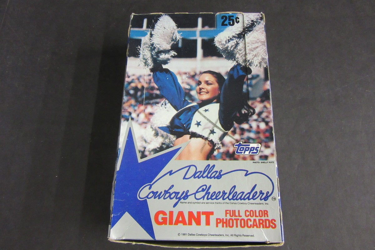 1981 Topps Dallas Cowboys Cheerleaders Giant Photocards Box