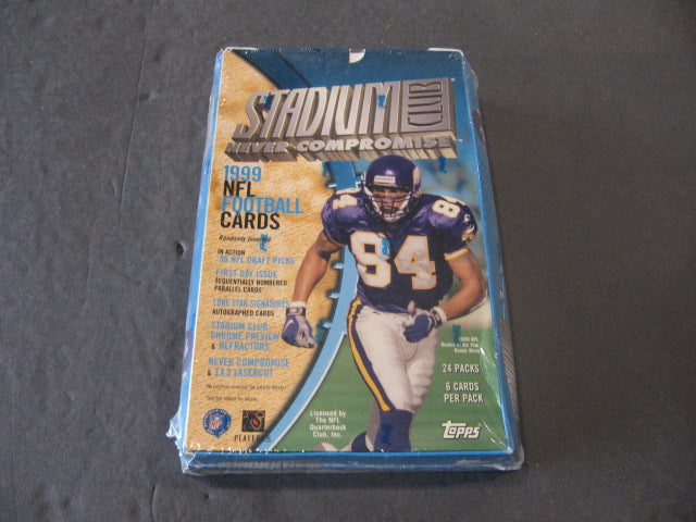 1999 Topps Stadium Club Football Box (Retail)