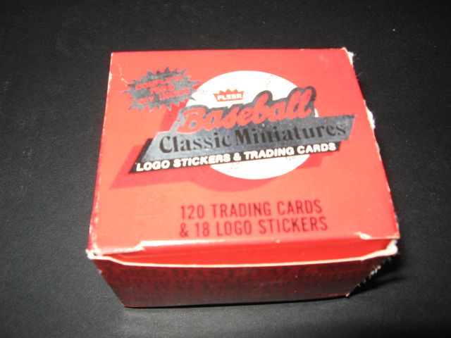 1986 Fleer Baseball Miniatures Factory Set
